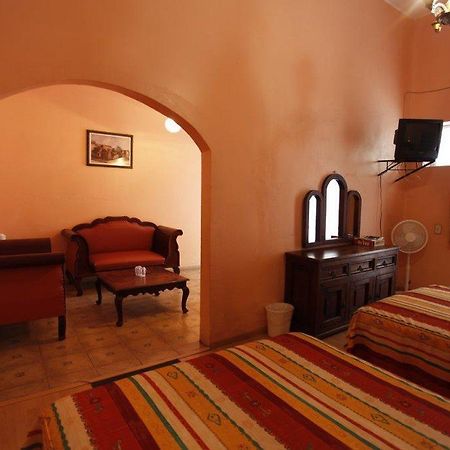 Imperial Hotel Puebla Luaran gambar